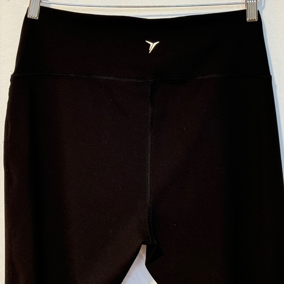 Old Navy Active Go-Dry Leggings - XL - Black - Picture 2 of 7